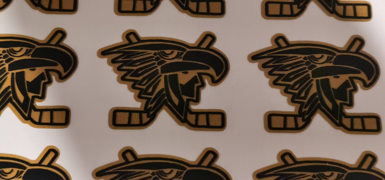 Señalización impresa en vinil adhesivo profesional